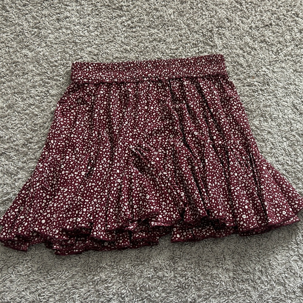 High Waist Maroon Ruffle Swing Skirt Size L
